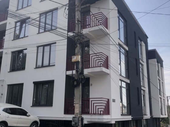 Продається 3кімн новобудова вул. Пумнула Чернівці