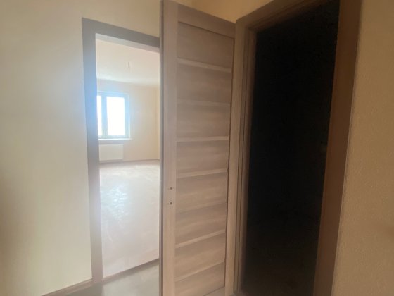 ЗДАНИЙ 44м з ремонтом Навігатор Мінська 10хв Коноплянська Київ