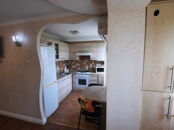 Продаж 3х кімнатної квартири Ужгород