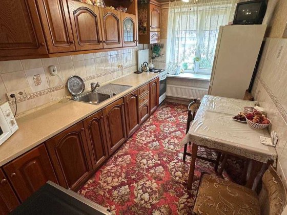 Продам 3-х комн. Центр, ЦУМ Чернигов