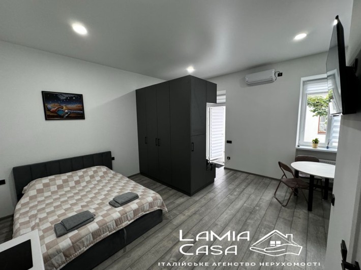 Продаж 1 кімнатноі квартири студіі в самому центрі - фото 1