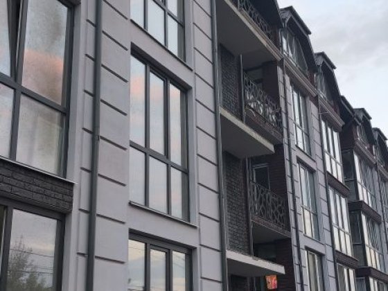 Продам однокімнатну новобудову Черновцы