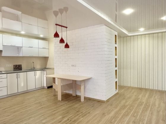 (2) 3-кімнатна квартира в ЦЕНТРІ! Вул Льотна Ремонт Миру Бойова Чернигов