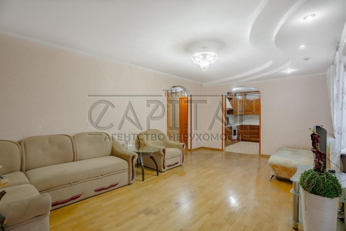 Продаж 3-х кімнатної квартири на Анни Ахматової Позняки Осокорки - фото 1