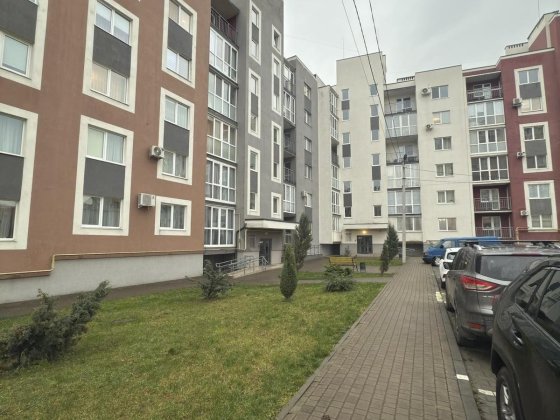 Здана 2 кімнатна квартира НОВОБУДОВА Черновцы