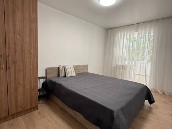 Героїв Майдану 2-х кімнатна чешка Черновцы