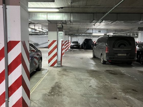 Здам в оренду підземний паркінг Киев