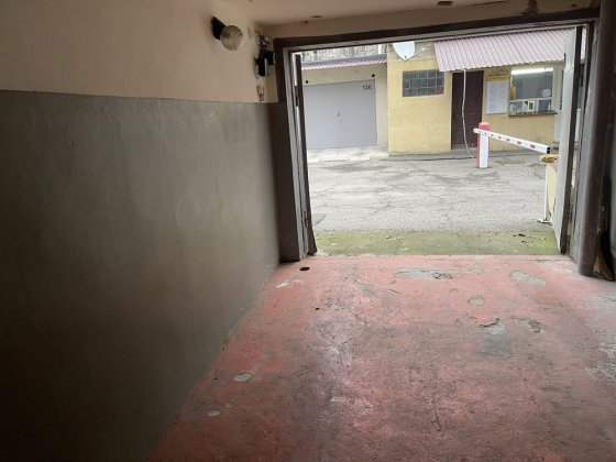 Сдам гараж на Армейской Нерубайське