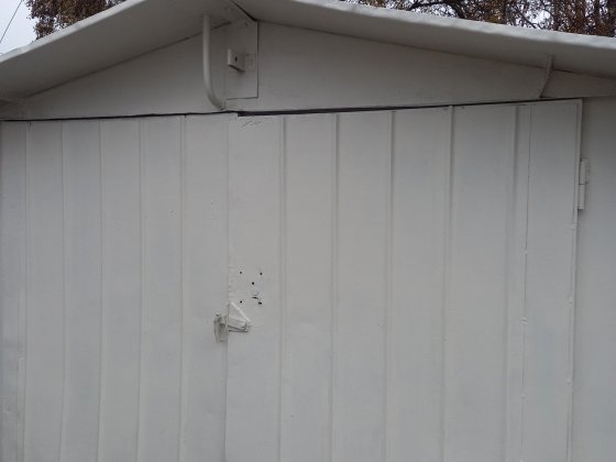 Сдам гараж искра,заболотного жюлио кюри ,300м от заболотного Корсунцы