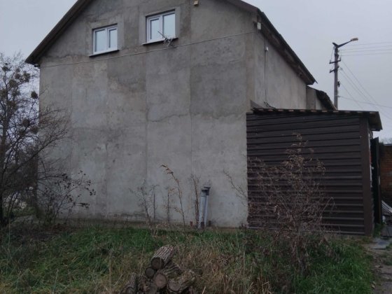 Продам двухповерховий універсальный гараж.