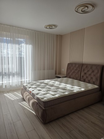 Продається три кімнатна новобудова - фото 1