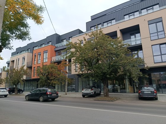 1.5 кімн новобудова здана. Центр. Ужгород