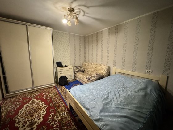 Продам 1 квмнатну квартиру район 700річчя Черкассы