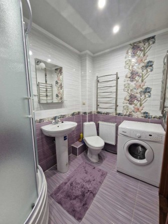 2 кімнатна квартира, просп. М. Грушевського - фото 1