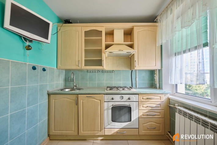 БЕЗ% 3 кім., квартира. Печерський р-н, вул. Звіринецька 61. Видубичі - фото 1