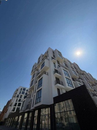 Продаж квартири ЖК В4 - фото 1