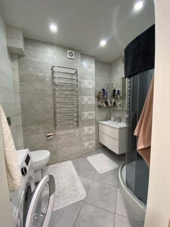 Продам 2х кімнатну новобудову - фото 1