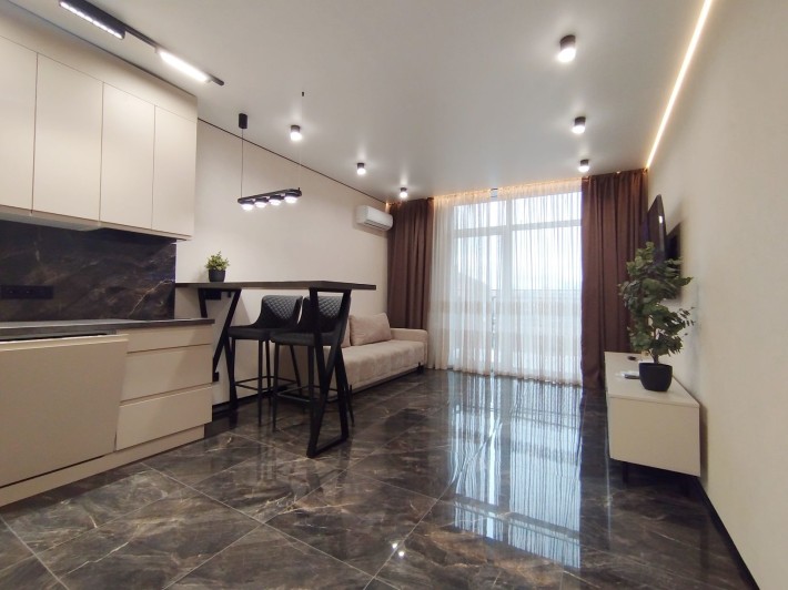 Продаж 1-кімнатної квартири - фото 1