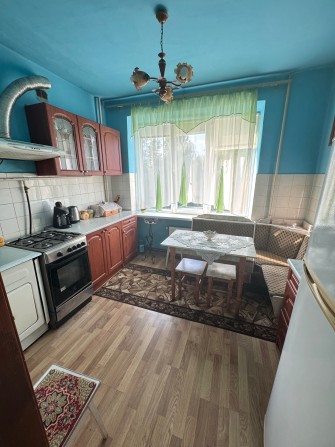 Продається велика 3 кімнатна квартира в центрі  Ужгорода! - фото 1