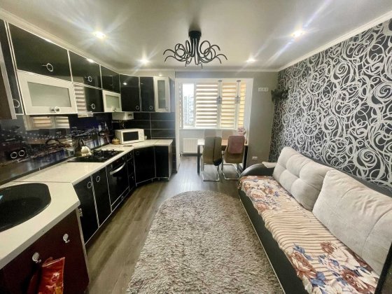 Продається 1-кімнатна квартира з ремонтом на Тяжилові! Винница