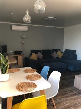 Гарна 3-кімнатна квартира в центрі міста !!! - фото 1