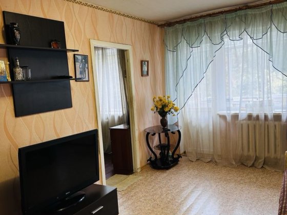 Квартира трьохкімнатна Чернігів Чернигов