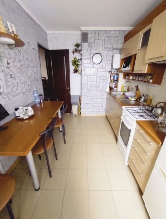 ПРОСТОРА 4 кім. квартира Митниця - фото 1