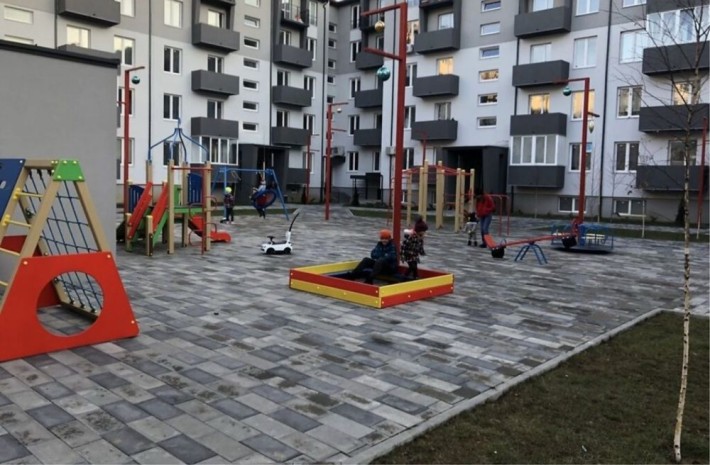 Продається гарна 2-х кімнатна квартира. Вишневий Сад - фото 1