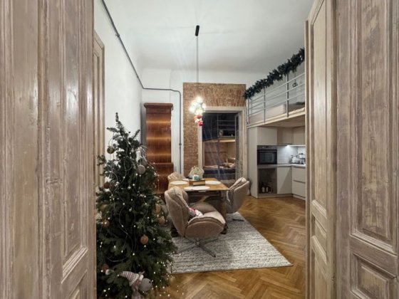 Продаж квартири з дизайнерським ремонтом, вул. О. Кобилянської Черновцы