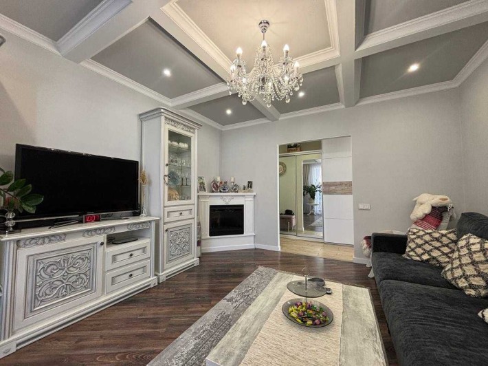 Продаж 3 кімнатної квартири в ЖК "Резиденція" - фото 1