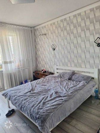 Продаж світлої 3-кімнатної квартири з двома балконами на Бальзака! - фото 1