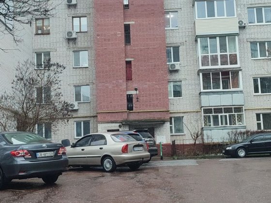 3-х кімнатна центр Коцюбинського , ремонт, меблі, вбудована техніка Чернигов