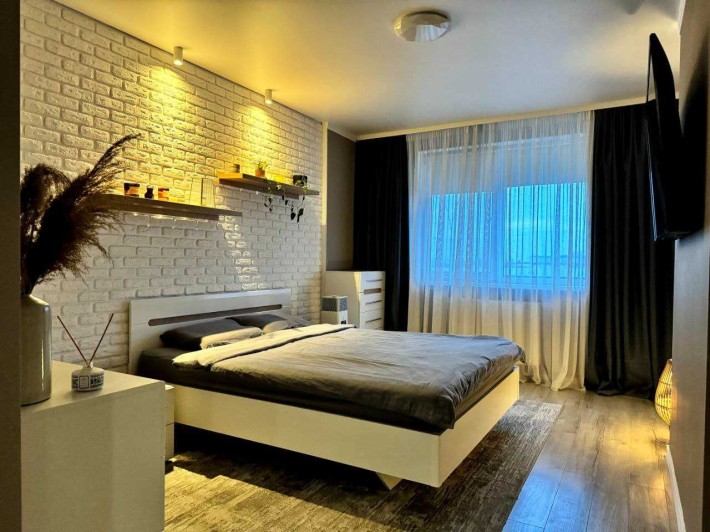 Продаж сучасної квартири в ЖК "Дніпровські хвилі". Митниця - фото 1