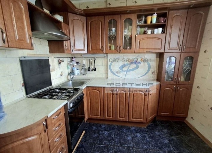 Велика 3-кім. квартира з меблями і технікою ПЗР /о - фото 1