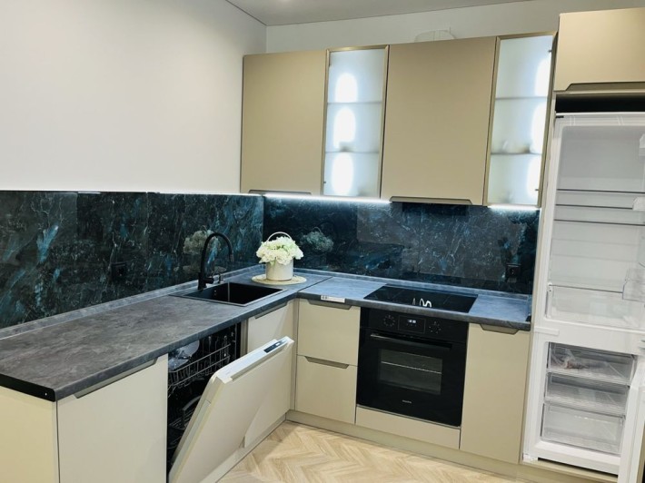 Продаж 2 кімнатної квартири м-р Академічний - фото 1