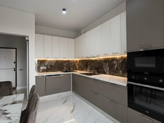 Продаж двокімнатної квартири в центрі ЖК Сенк | Двушка | 2кк | Ужгород