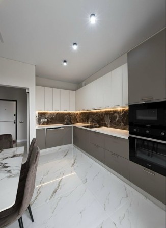 Продаж двокімнатної квартири в центрі ЖК Сенк | Двушка | 2кк | - фото 1