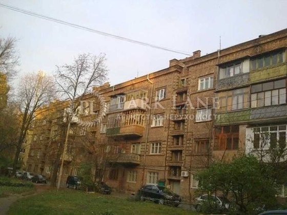 Продам 2к65м2 ремонт вул Вузівська 4 Севастопольська площа КІСІ Київ