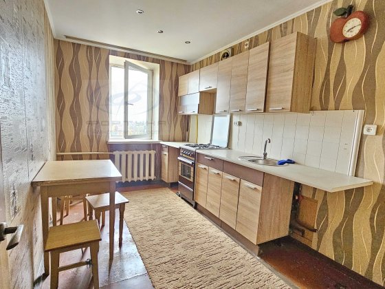 КОМФОРТНА 4 кім.кв для великої РОДИНИ. Можливо під ДЕРПРОГРАМУ. Черкассы