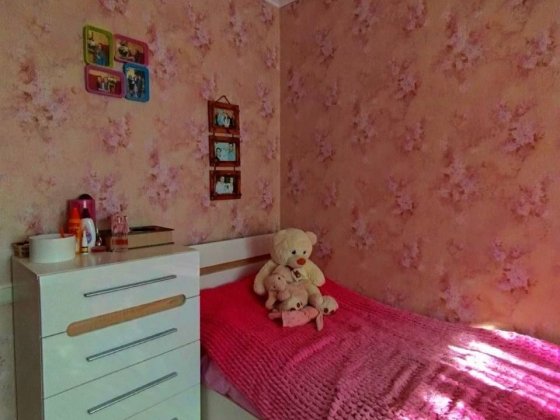 Простора 4-кімнатна з ремонтом на Руській! Утеплена,! Черновцы