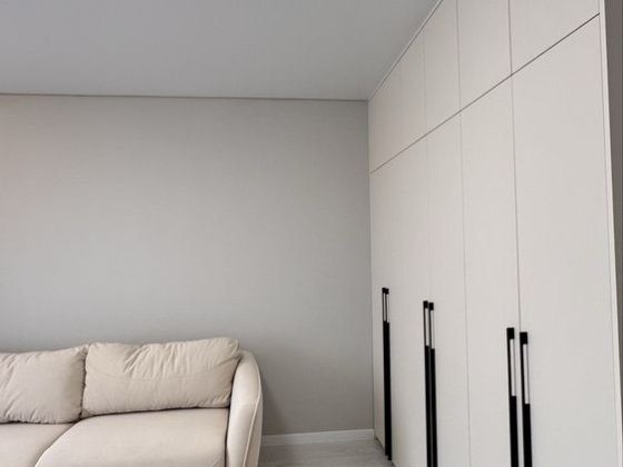 Продається гарна, простора 2-х кімнатна. Боздош. 66 м.кв. Ужгород