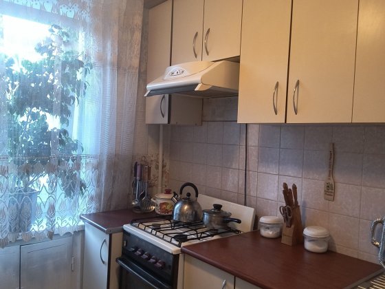 Продам однокімнатну квартиру на Левка Лук'яненко Чернігів