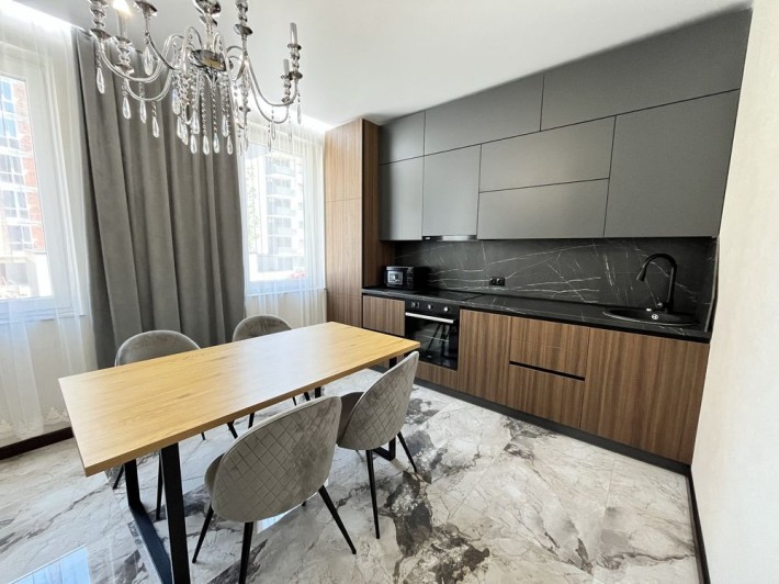 Продаж квартири. Закритий комплекс - фото 1