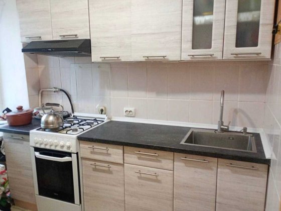 Продаж 2-кімнатної квартири, район ЖД вокзалу, біля танку! Чернігів