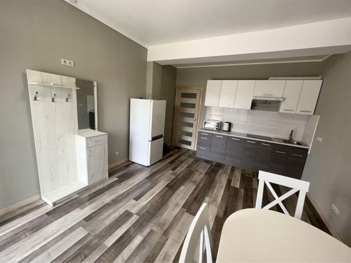 Продаж квартири в новобудові близько центру - фото 1