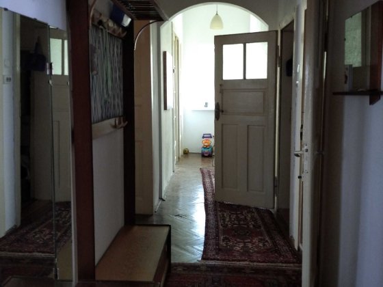 Продаю 4-х кімнатну квартиру в центрі Черновцы