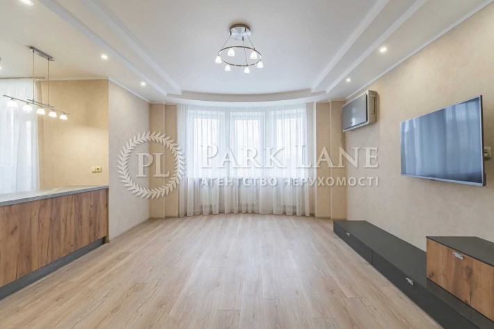 Продаж 3к квартири Позняки / Осокорки Бажана 16 Дарницький р-н. - фото 1