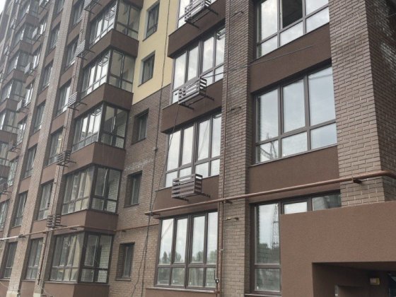 Продам двокімнатну квартиру Масани Чернігів