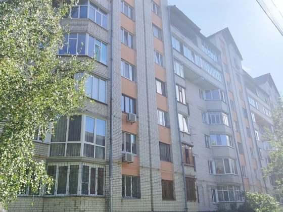 Продаж 3кім на Текстильників 15 Чернигов