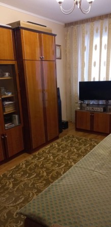 Пропонуємо до продажу однокімнатну квартиру на Митниці - фото 1